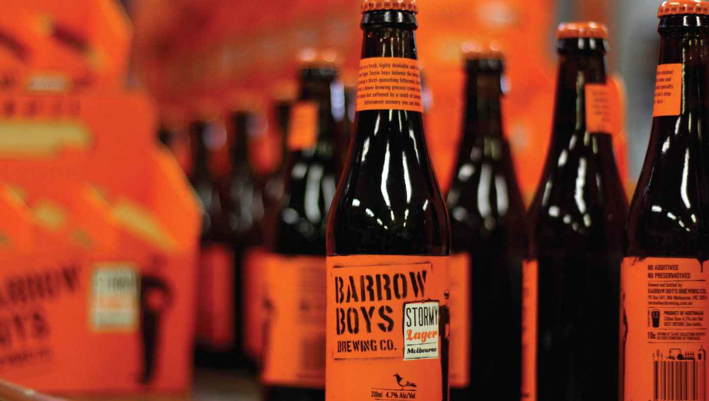 barrow boys stormy lager beer bottle
